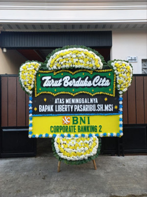 Papan Bunga Duka di X Koto Singkarak